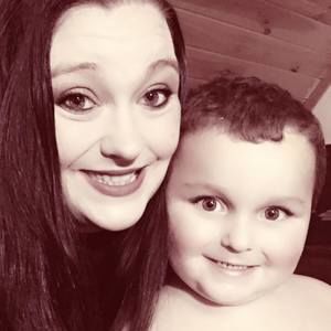 Meet your Posher, April